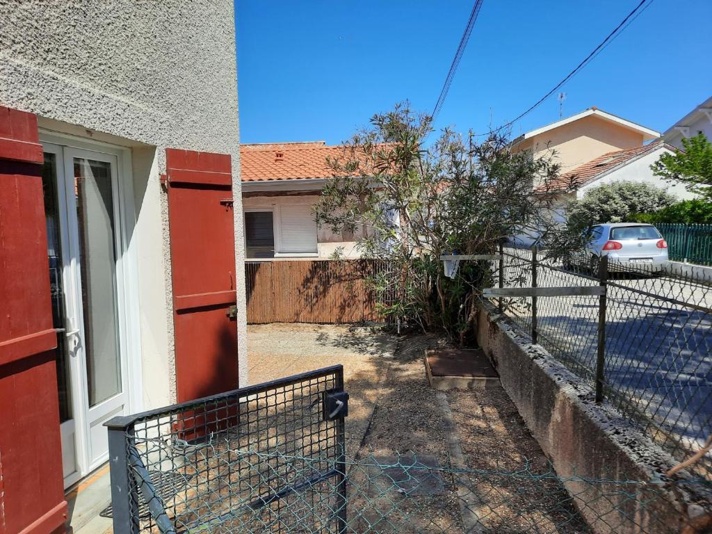 Charmant T2 avec jardin privé, proche centre et plages de Capbreton - FR-1-239-632 - 4