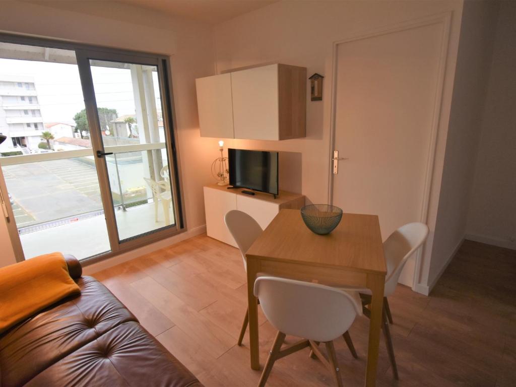 Arcachon - T2 cabine rénové avec balcon proche plage et centre ville - FR-1-420-91 - 3