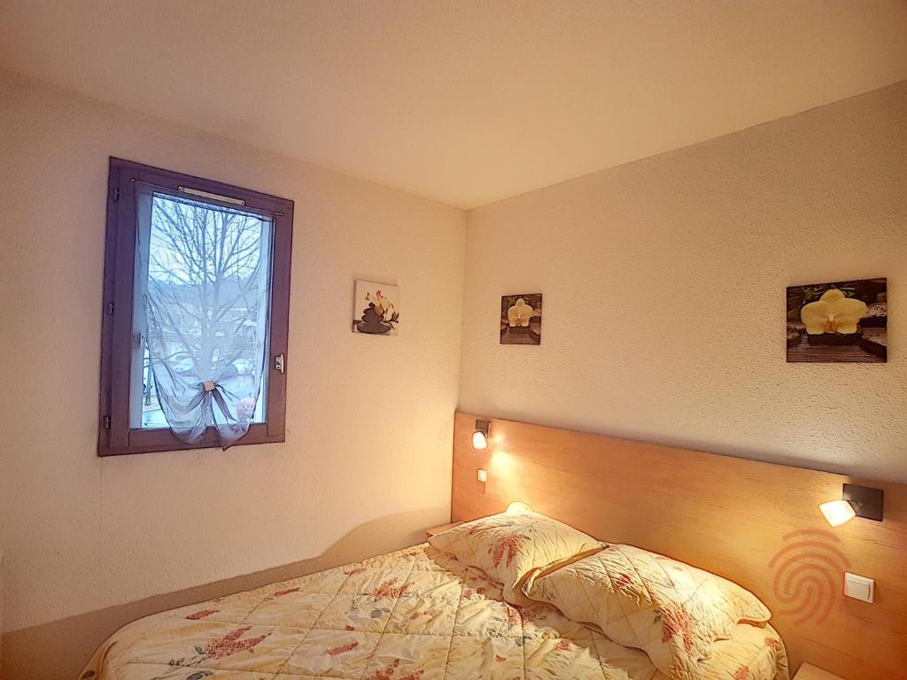 Appartement F2 avec Terrasse, Wifi et Proximité Thermes à Lamalou-les-Bains - FR-1-451-118 - 2