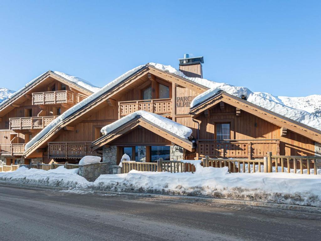 Appartement raffiné à Méribel avec cheminée et parking - FR-1-565-58 - 4