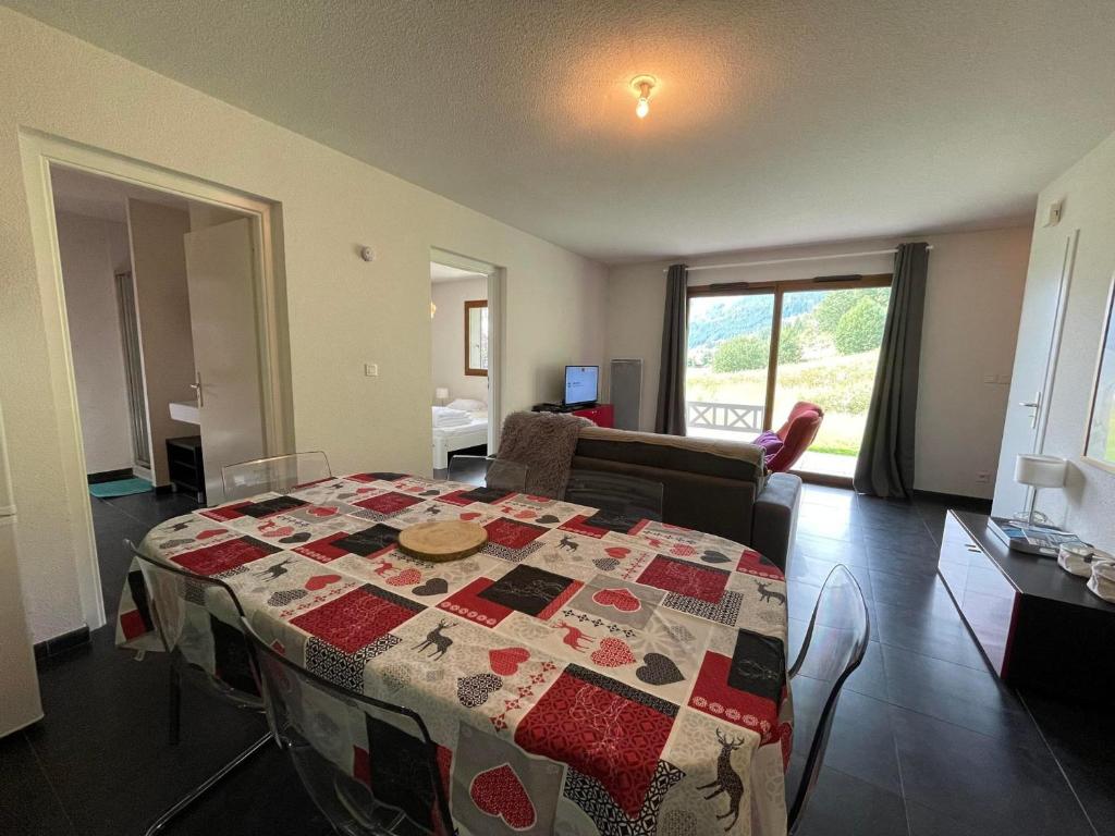 Appartement spacieux avec Wi-Fi et parking, près des télécabines - 2