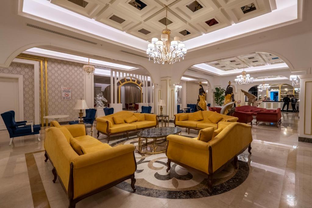 J'adore Deluxe Hotel & Spa Ultra All Inclusive — Side