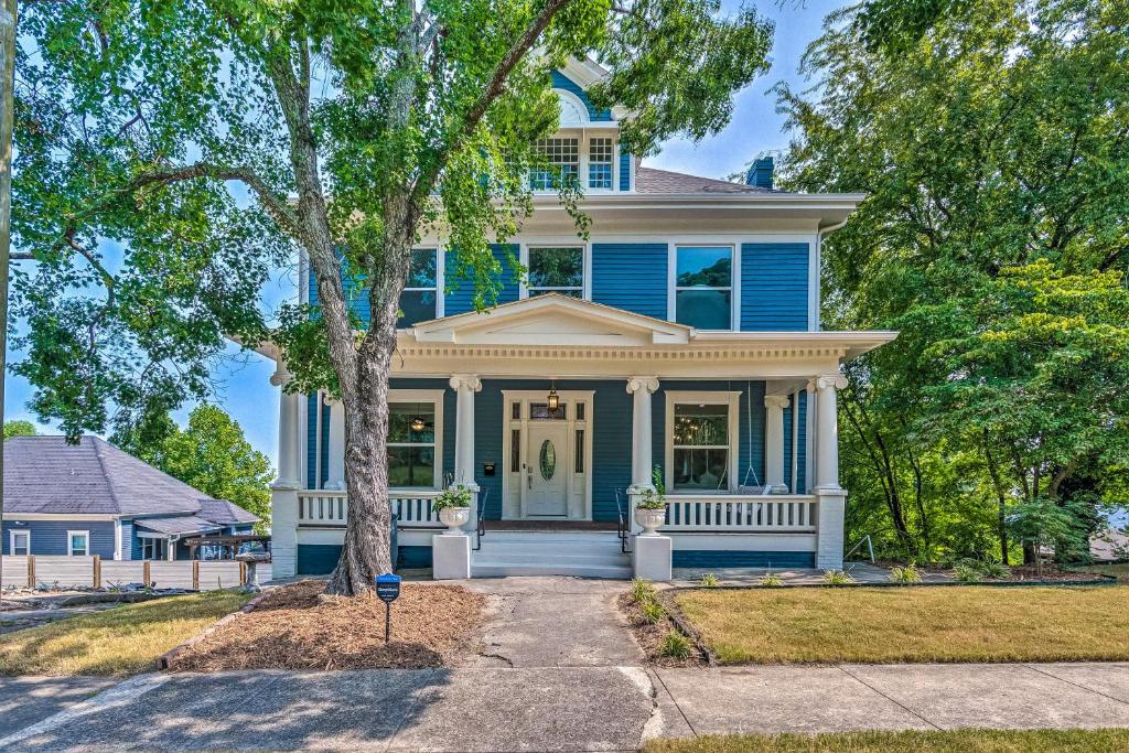 The Darcy, Hot Springs