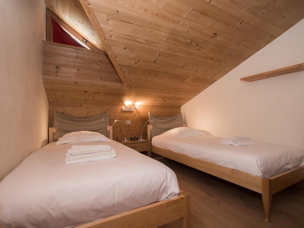 Chalet mitoyen aux pieds des pistes pour 6 pers., animaux admis, à Chamonix - FR-1-343-225 - 3