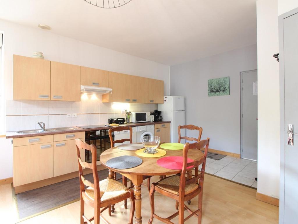 Appartement Duplex Agréable, Proche du Centre - FR-1-608-44 - 4