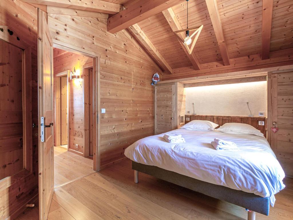 Chalet 4 Étoiles 13 Pers. à La Clusaz - Grande Terrasse, Garage, WIFI, Arrêt Skibus à Proximité - FR-1-437-81 - 3