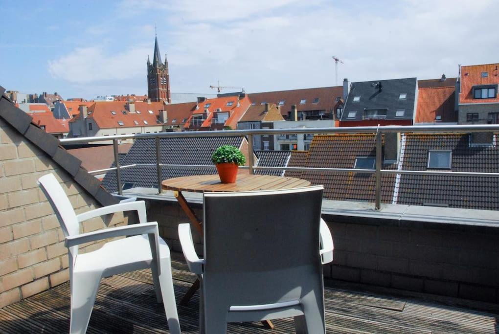 Penthouse with 2 free parking in Knokke-Heist, Knokke-Heist