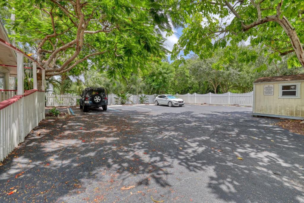 The Hibiscus House of Fort Myers photo