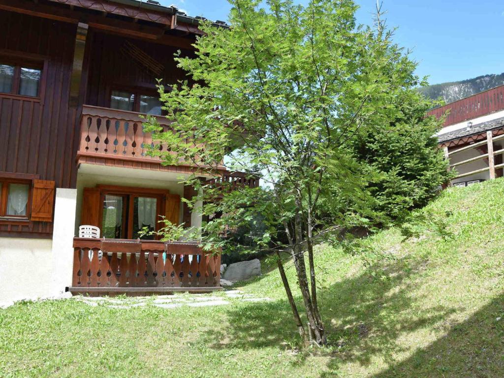 Appartement avec jardin, idéal pour famille, proche pistes - FR-1-464-68 - 3