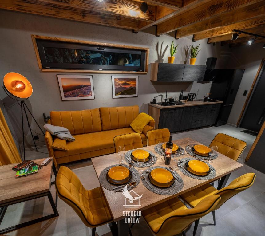 Stodoła Orłów - Domek z Jacuzzi na wyłączność, Ustrzyki Dolne