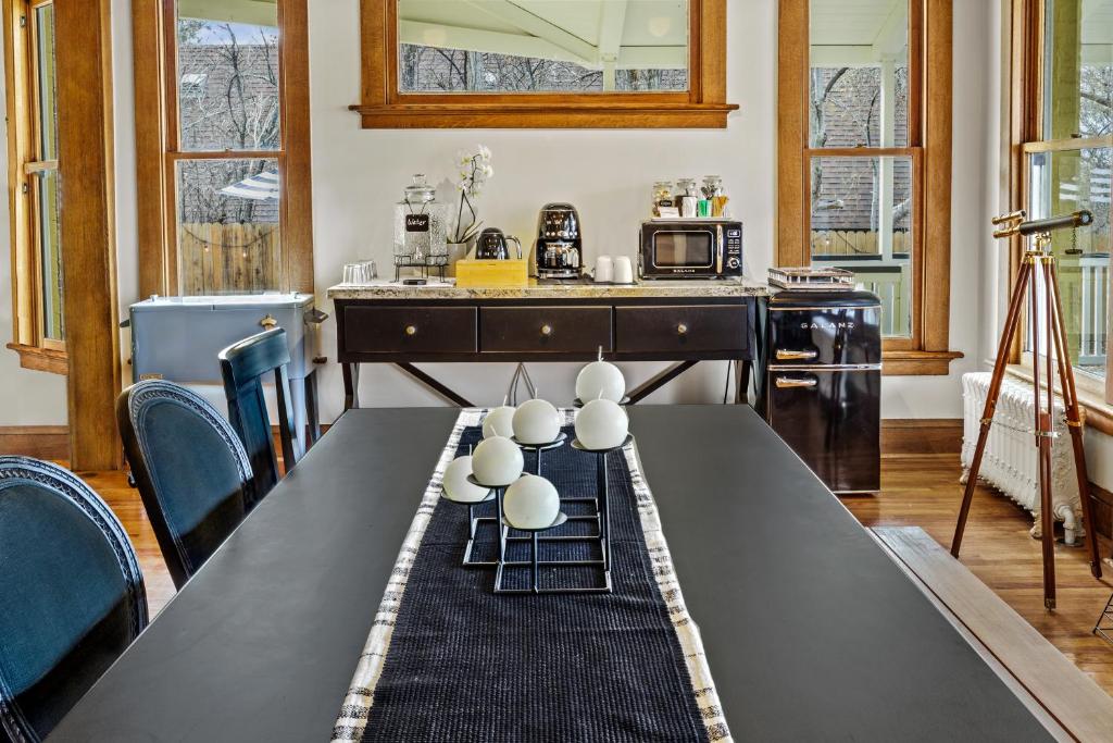 Bespoke Inn Flagstaff photo