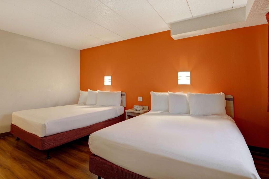 Motel 6-Lakeville, MN - South - Lakeville photo