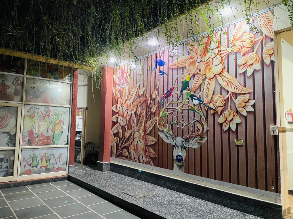 Primrose Hotel and Restaurant photo
