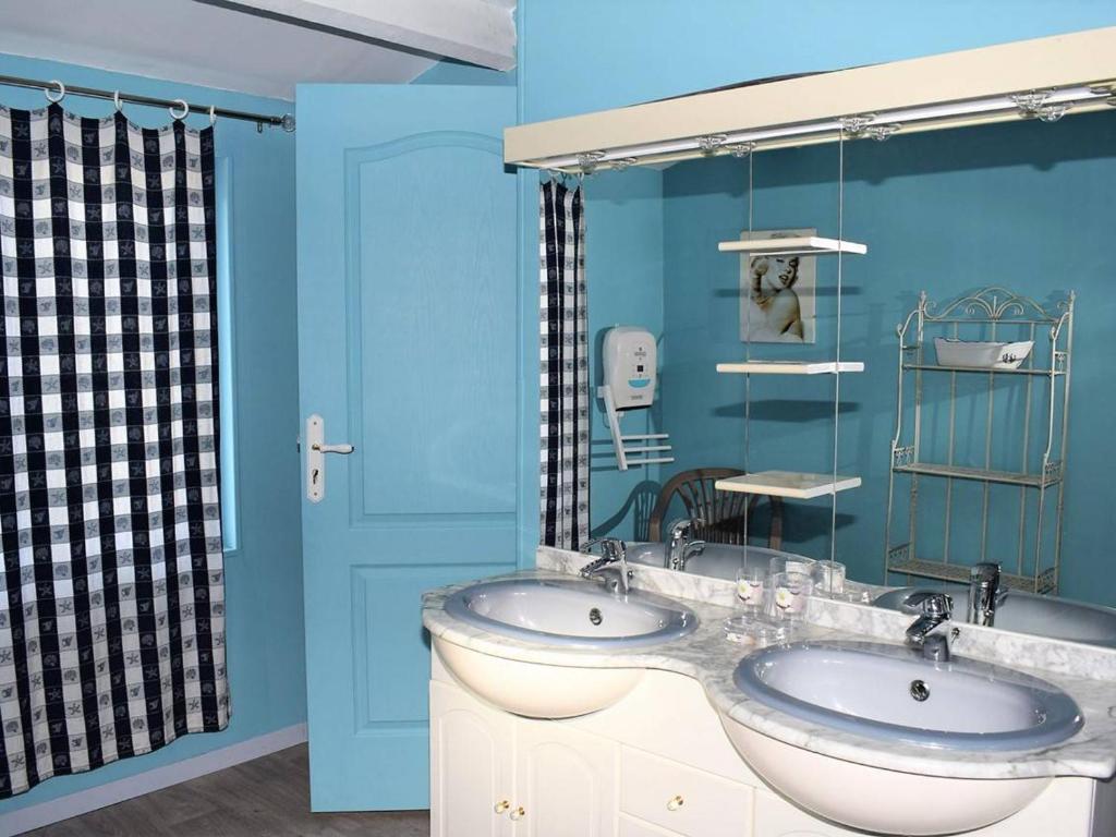 Maison à Perros-Guirec avec jardin, cour, cheminée, WIFI et proche du port de Ploumanac'h - FR-1-368-62 - 3
