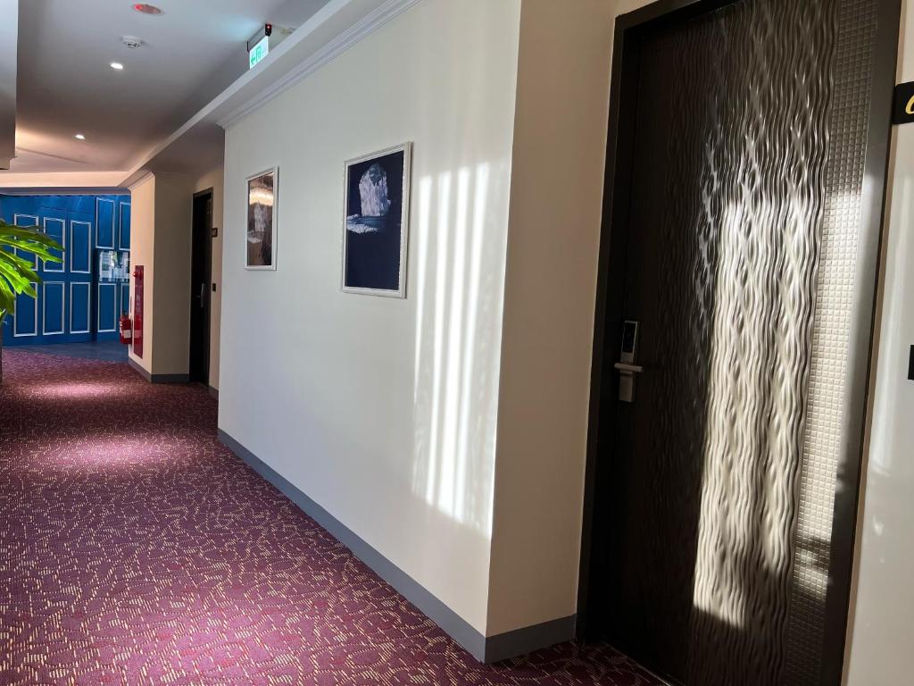 Shange Beach Club Homeatay