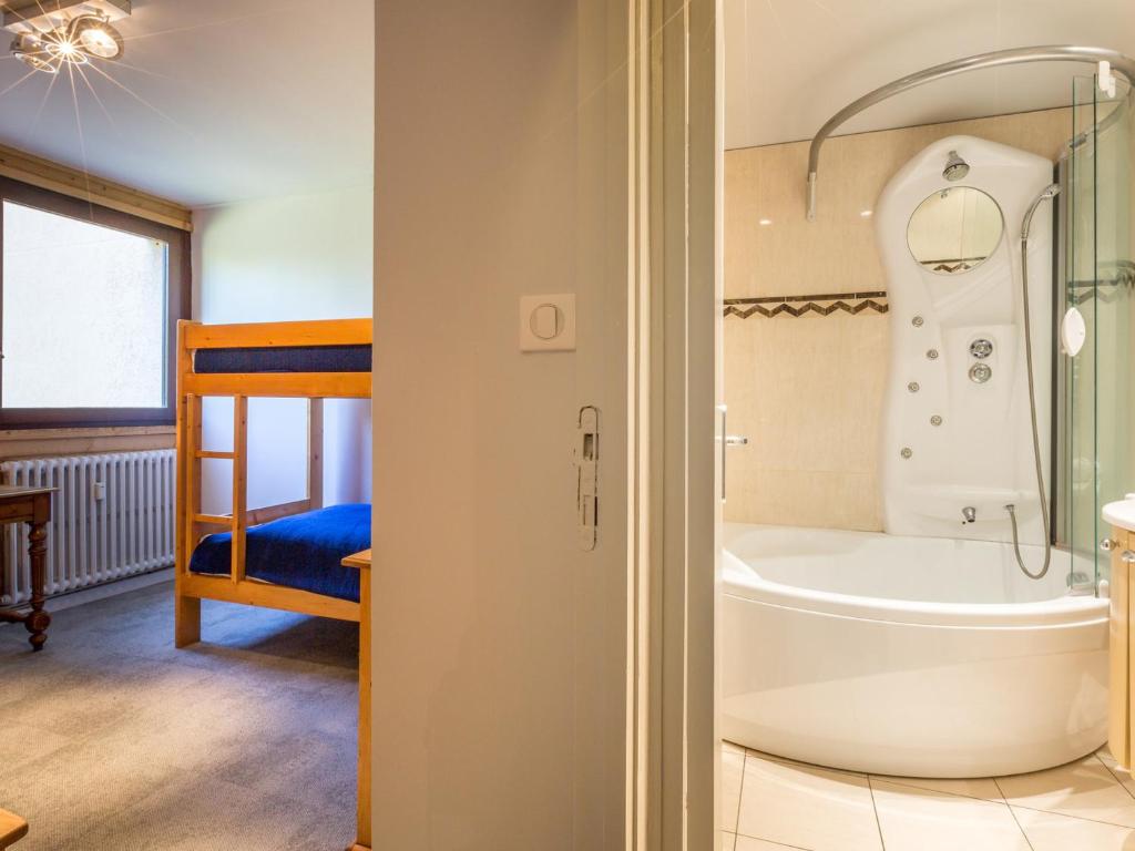 Appartement intime et confortable avec balcon sud à Val-d'Isère - FR-1-694-115 - 4