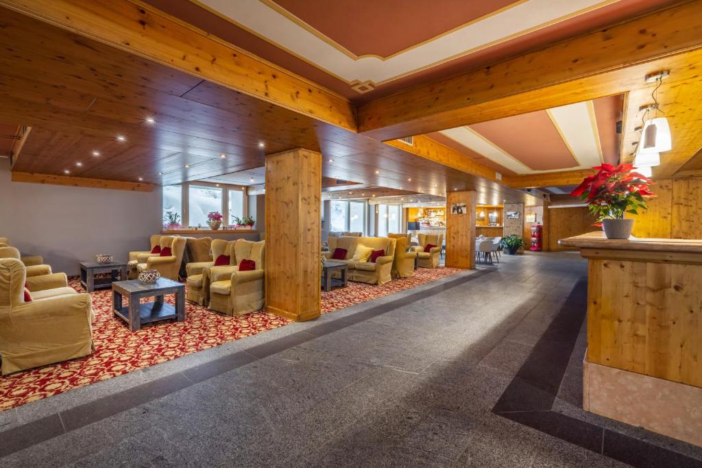 Hotel Piandineve - 3
