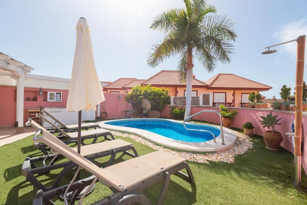 Nice 3 Bedroom Villa in El Duque - 3