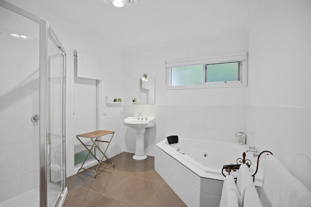 Amelina Cottages photo