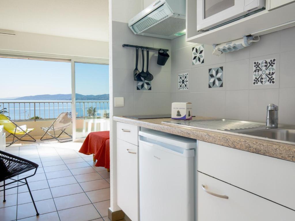 Studio climatisé 2 pers proche plage et commerces avec balcon et wifi à Saint-Raphaël - FR-1-466A-28 - 1