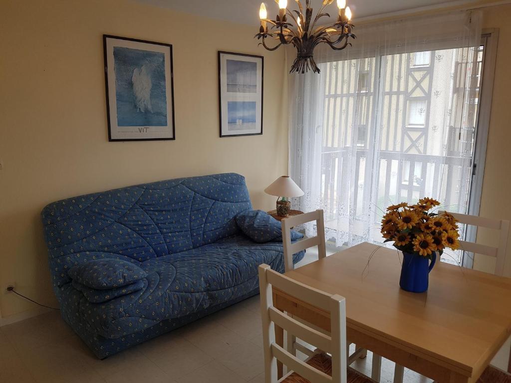 Appartement 2 pièces à Cabourg - Proche plage et centre-ville, balcon et parking privé - FR-1-487-300 - 4