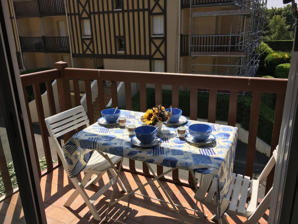 Appartement 2 pièces à Cabourg - Proche plage et centre-ville, balcon et parking privé - FR-1-487-300 - 5