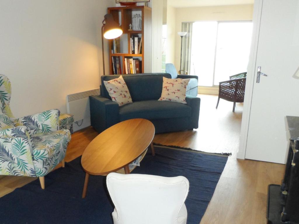 Cabourg : Appartement moderne 4/5 pièces, accès plage, 8 pers, jardin et terrasse, parking, WIFI - FR-1-487-304 - 2