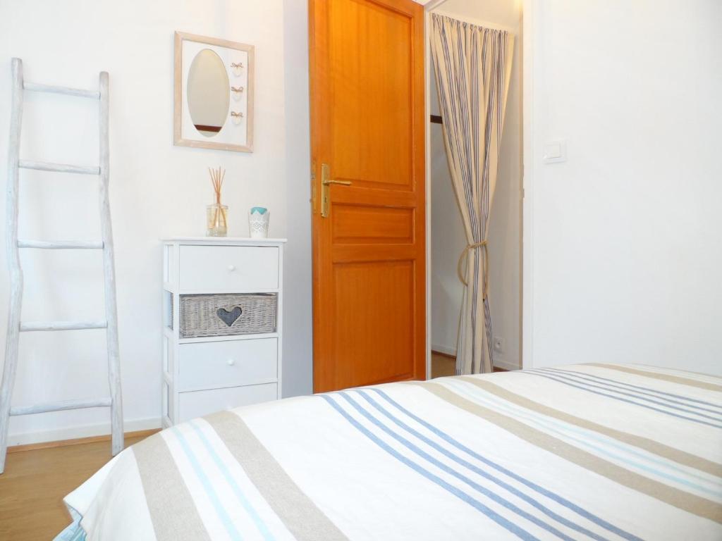 Maison Cozy au Coeur de Cabourg avec Terrasse, Proche Plage, pour 4 Pers., Animaux Acceptés - FR-1-487-328 - 3