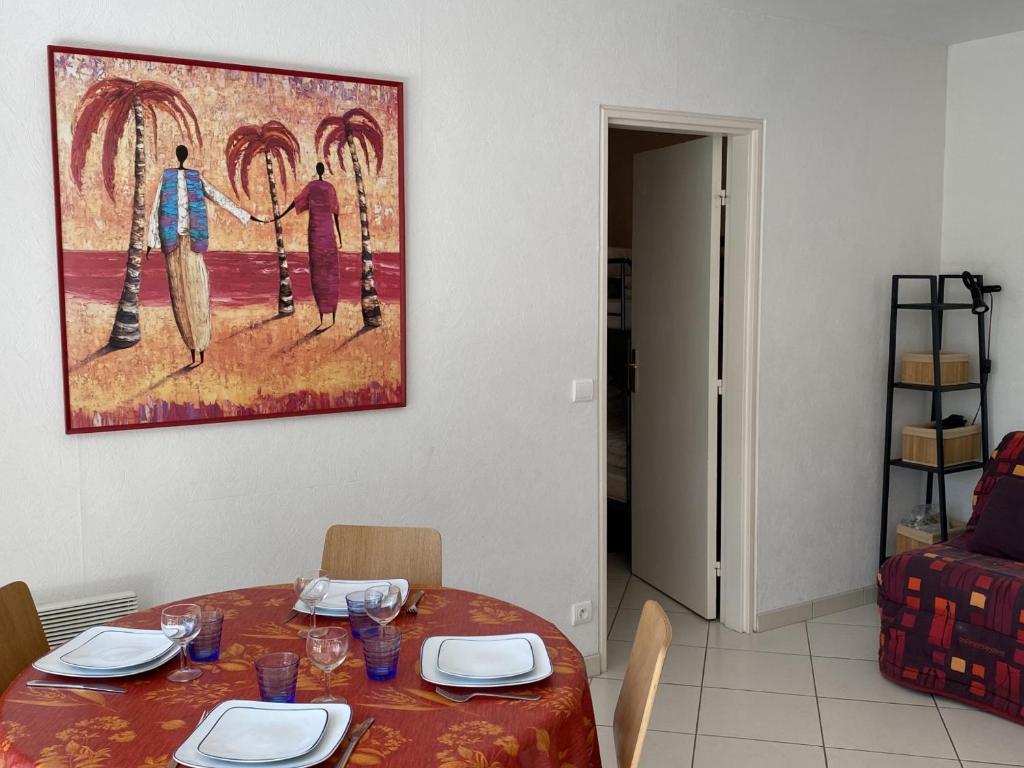 Cabourg : Studio Rez-de-Jardin Proche Plage, Animaux Acceptés, TV, Wi-Fi Optionnel - FR-1-487-331 - 5