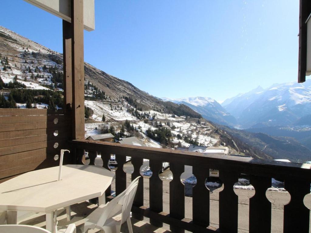 Studio cabine 4 pers, 300m des pistes, balcon, parking, animaux ok - Auris en Oisans - FR-1-297-25 - 2