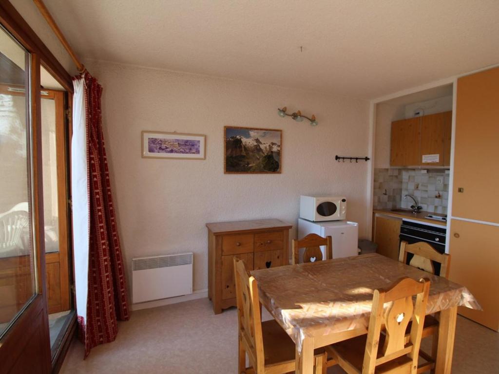 Studio cabine 4 pers, 300m des pistes, balcon, parking, animaux ok - Auris en Oisans - FR-1-297-25 - 4