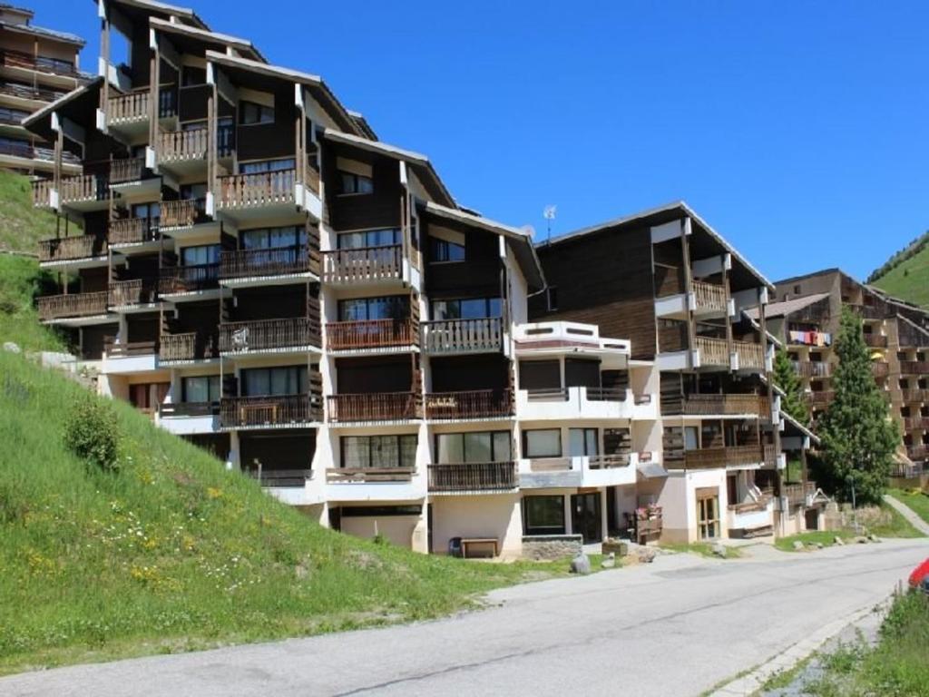 Studio cabine rénové, grand balcon, 6 couchages, 300m des pistes d'Auris en Oisans - FR-1-297-34 - 5
