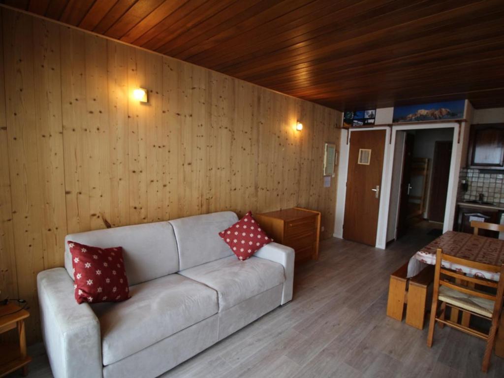 Studio cabine rénové au pied des pistes, balcon, parking – Auris en Oisans - FR-1-297-68 - 2
