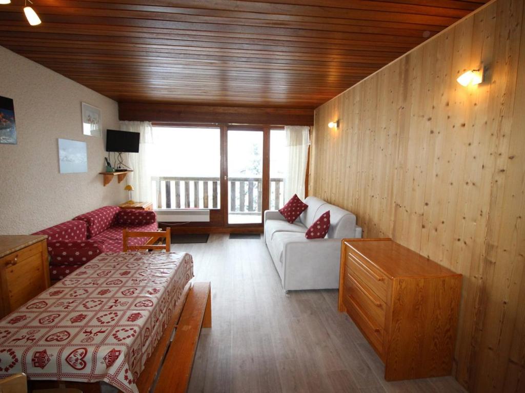 Studio cabine rénové au pied des pistes, balcon, parking – Auris en Oisans - FR-1-297-68 - 3