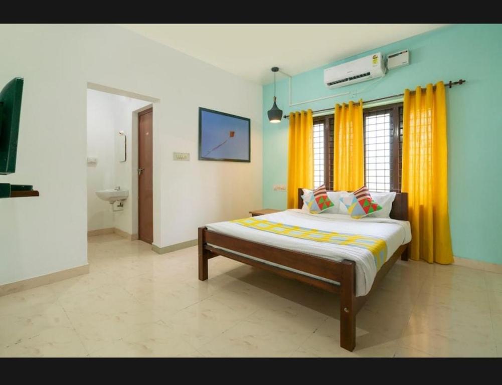 Tharayil Apartments photo