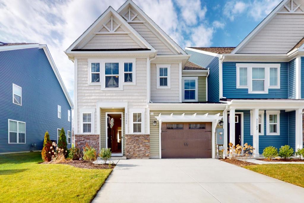 Bishop's Landing -- 31186 VICTOR RD, Millville