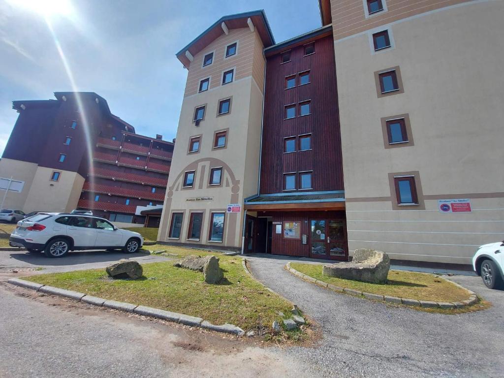 Appartement lumineux au pied des pistes avec accès direct Grand Massif - 2