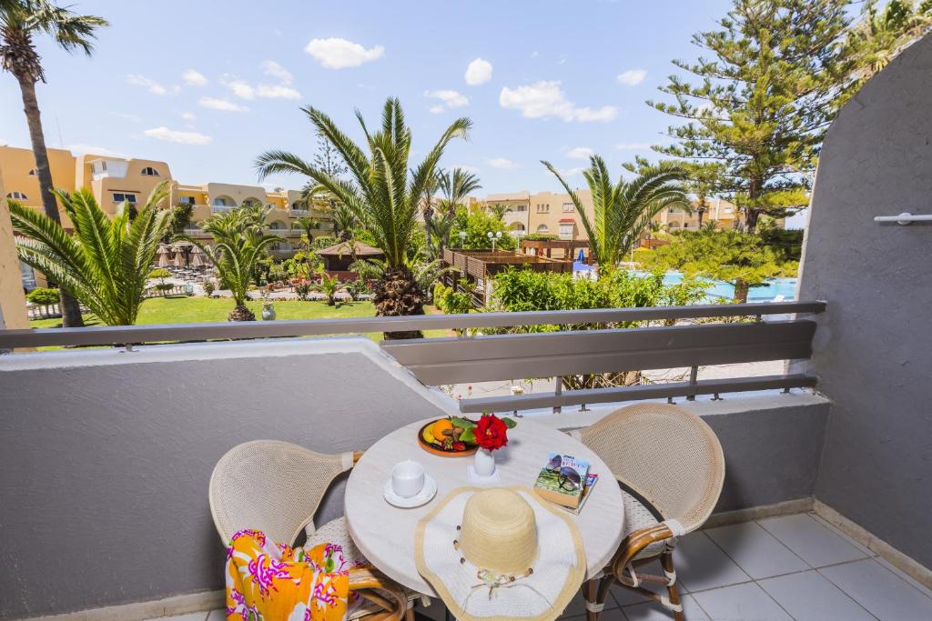 Abou Sofiane Hotel — Hotel building in Port El Kantaoui