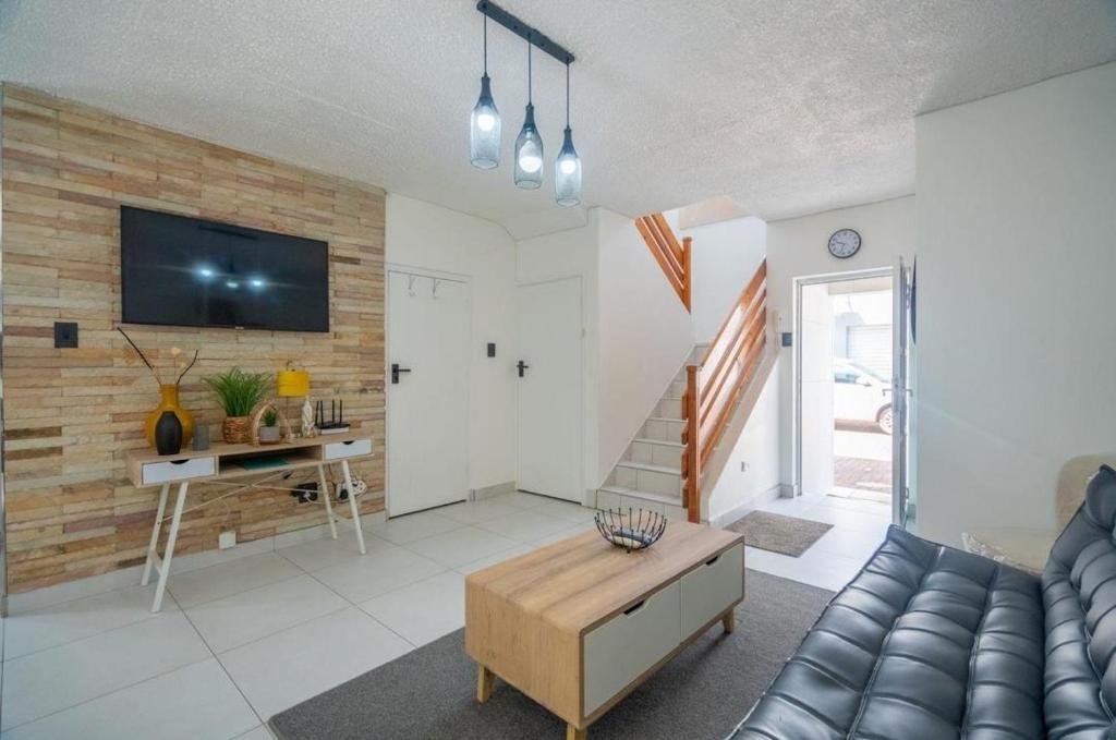 Durban Halaal Accommodation "No Alcohol Strictly Halaal No Parties" Entire Luxury Apartment, 3 Bedro photo
