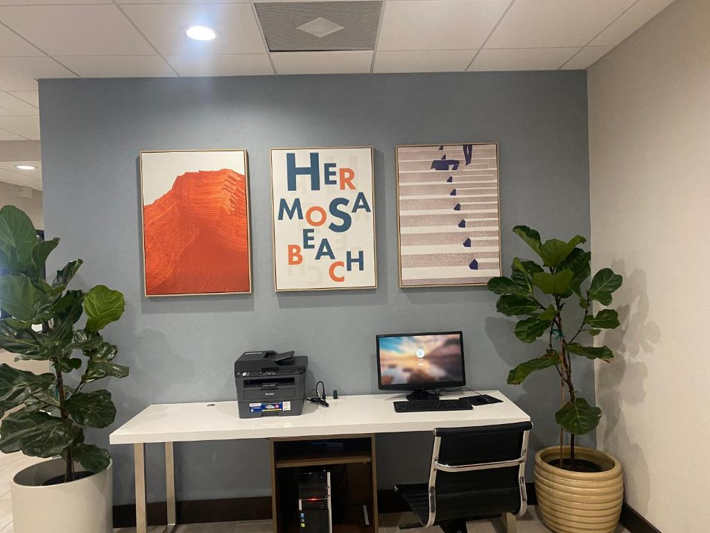 Business center