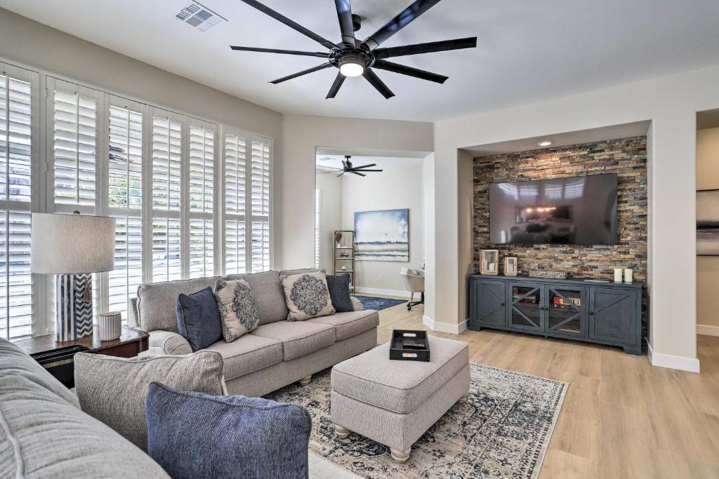 Pool Access Mtn-View Palm Desert Home!, Palm Desert