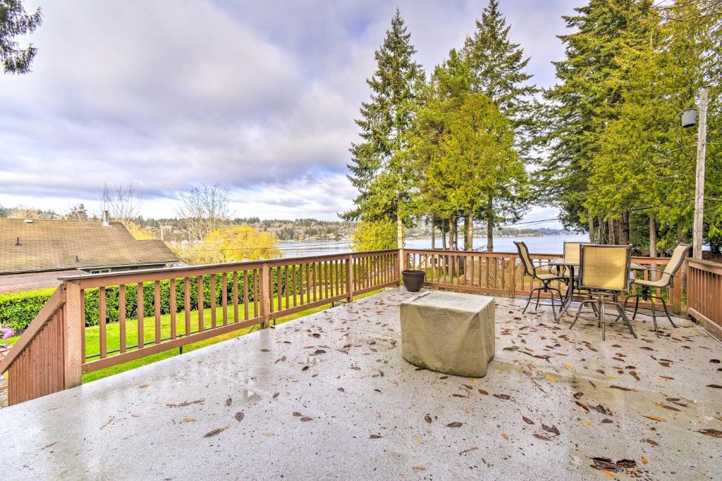 Port Orchard Home with Stunning Water Views!