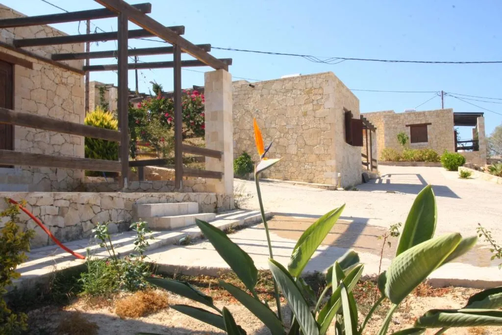 Gavdos Princess, hotel v destinaci Karave