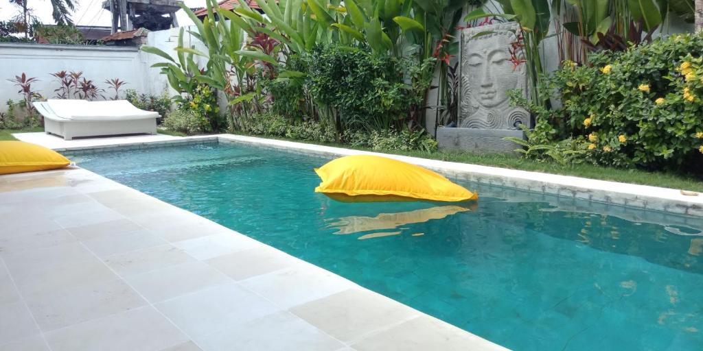 VILLA SUN DAY - 3 Bedroom villa in Seminyak photo