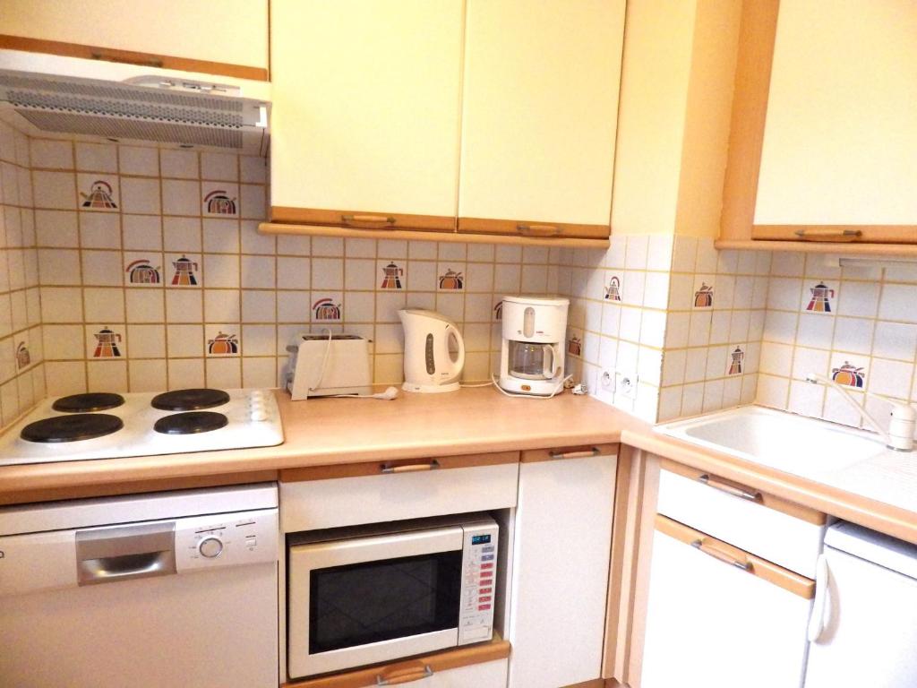 2 pièces, 42m², centre Croisette, au pied des pistes, balcon exposé Ouest, idéal famille - FR-1-574-29 - 2