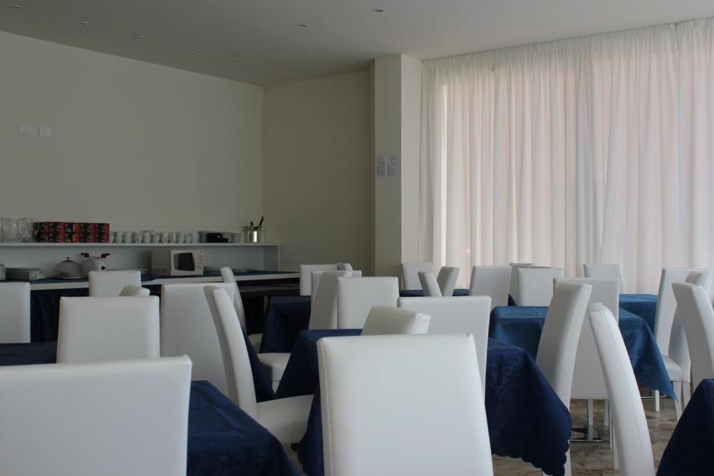 Restaurant, Hotel Marina in Rimini