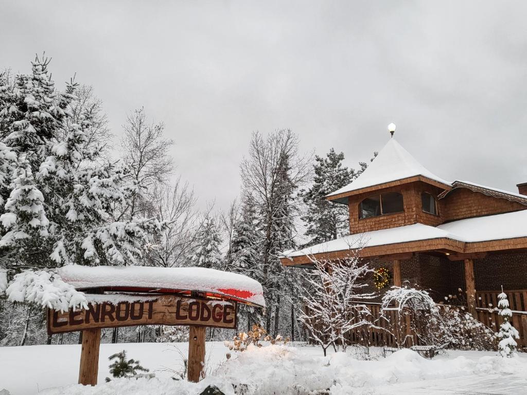Lenroot Lodge — Hotel in Seeley (WI)
