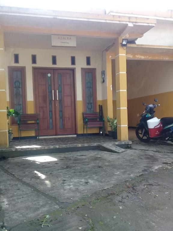 Azalea Homestay photo