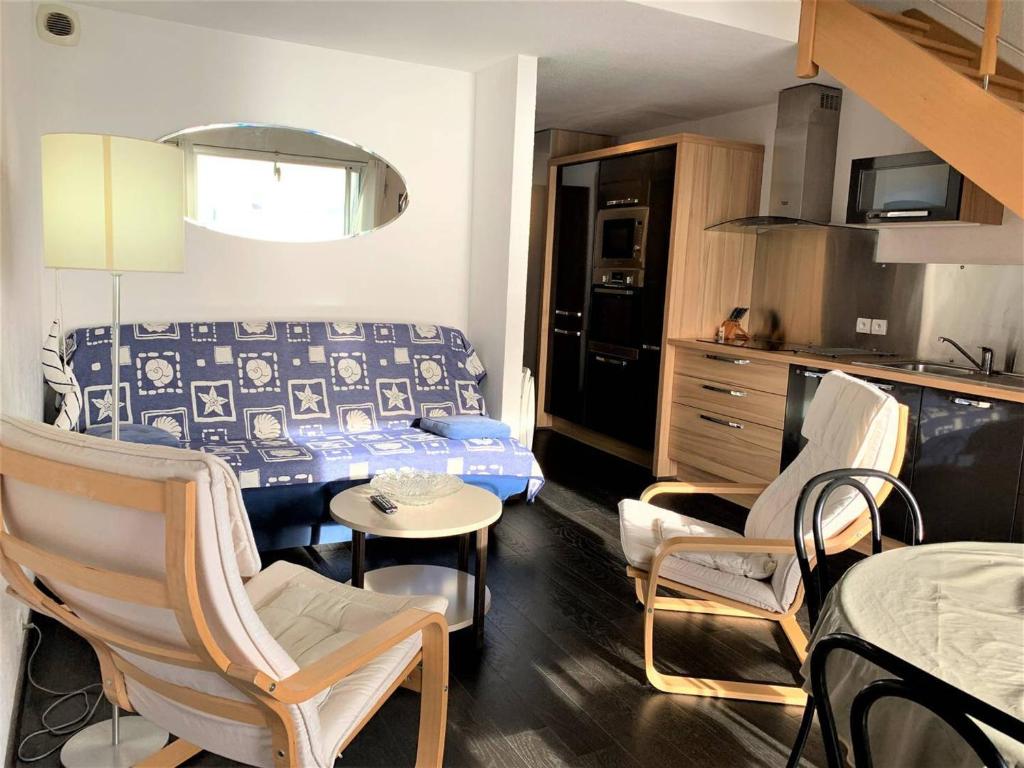 Quiberon - Studio mezzanine rénové 40m² pour 4 pers - Vue mer et parking - FR-1-478-24 - 4