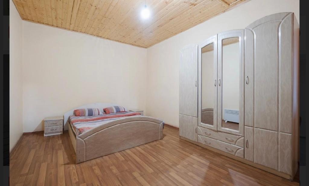 Mestiatour Guest House photo
